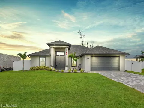 1401 SW 5th Ter, Cape Coral, FL 33991