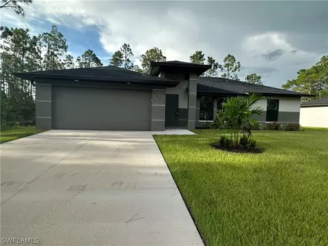 2512 17th St W, Lehigh Acres, FL 33971