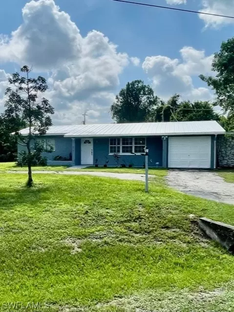 1022 Michael Ave, Lehigh Acres, FL 33936