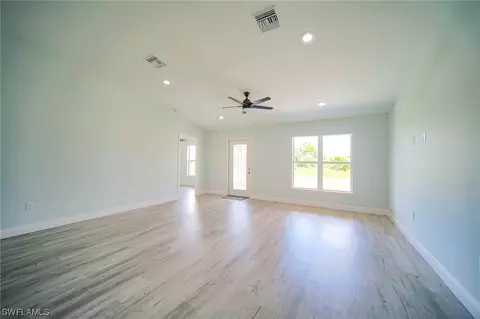 430 Akin Pl, Labelle, FL 33935 photo 8