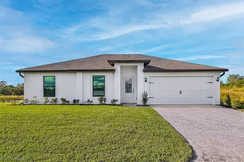 920 Gen George Patton Ave, Labelle, FL 33935