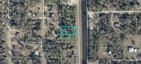 2013 Hines Ave, Alva, FL 33920