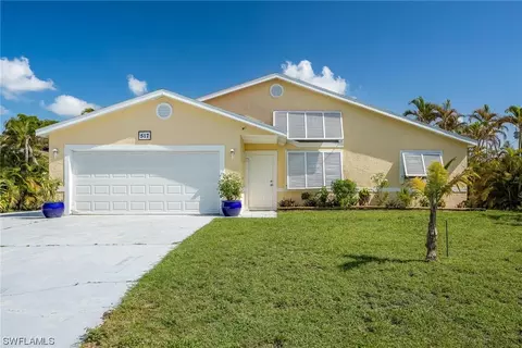 517 SW 25th Ln, Cape Coral, FL 33914