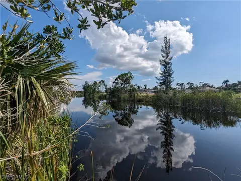 3912 NE 17th Ave, Cape Coral, FL 33909
