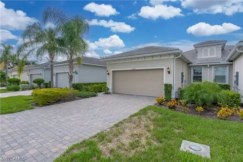 10723 Manatee Key Ln, Estero, FL 33928