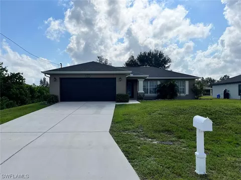 4703 Ida Ave S, Lehigh Acres, FL 33976