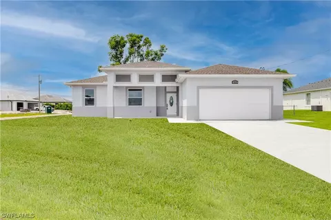 408 SW 14th Ave, Cape Coral, FL 33991