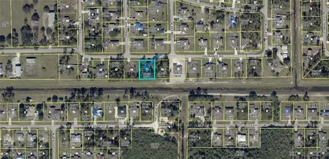 3917 Ordnance Rd, Lehigh Acres, FL 33971