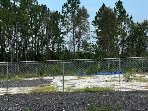 920-922 Ainsworth St W, Lehigh Acres, FL 33974