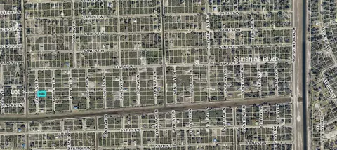 6008 Laura Ave N, Lehigh Acres, FL 33971