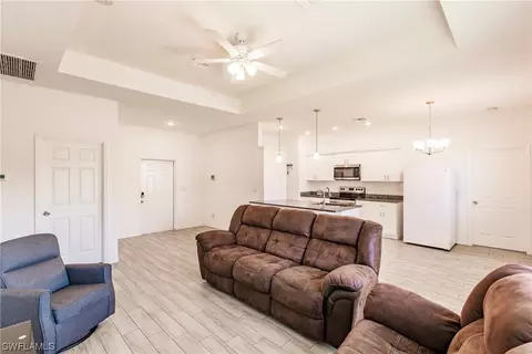 7727 7th Pl, Labelle, FL 33935 photo 6
