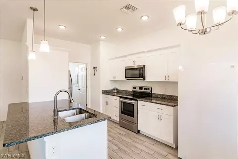 7727 7th Pl, Labelle, FL 33935 photo 13
