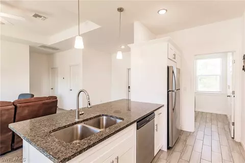 7727 7th Pl, Labelle, FL 33935 photo 11