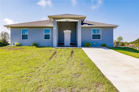 7727 7th Pl, Labelle, FL 33935