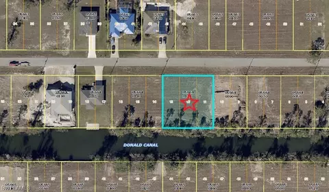 2306 NE 35th Ln, Cape Coral, FL 33909
