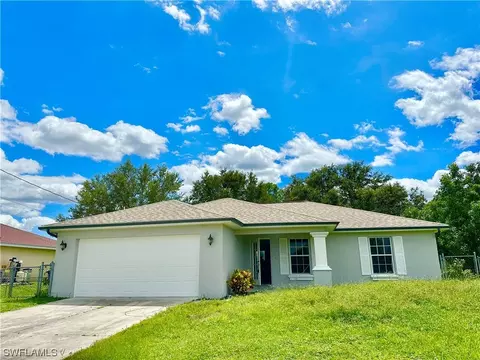 2911 13th St SW, Lehigh Acres, FL 33976