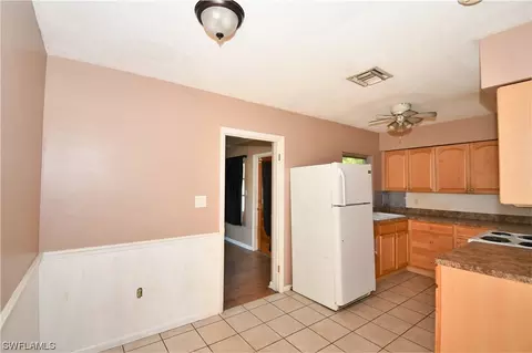 460 Mount Vernon Ct, Eustis, FL 32726 photo 7