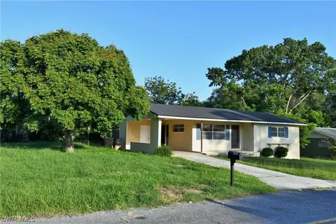 460 Mount Vernon Ct, Eustis, FL 32726 photo 2
