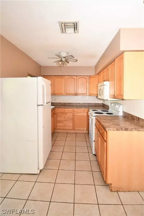 460 Mount Vernon Ct, Eustis, FL 32726 photo 9