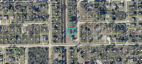 538 Brue Ave S, Lehigh Acres, FL 33974