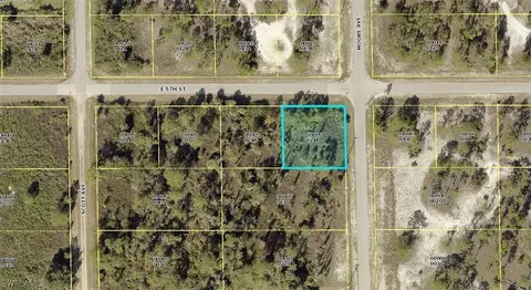 3906 E 5th St, Lehigh Acres, FL 33972