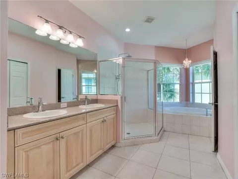 Bath - 9190 Estero River Cir, Estero, FL 33928 photo 1 of 3