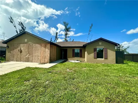 1601 SW 12th Ter, Cape Coral, FL 33991