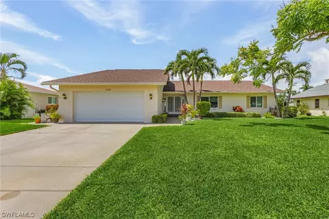 3334 SE 10th Pl, Cape Coral, FL 33904