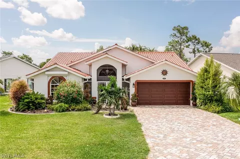 17681 Acacia Dr, North Fort Myers, FL 33917