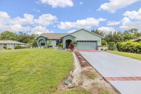 114 Jefferson Ave, Lehigh Acres, FL 33936