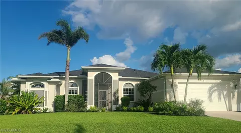 1431 NW 37th Pl, Cape Coral, FL 33993