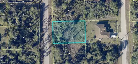 463 Latic Ave S, Lehigh Acres, FL 33974
