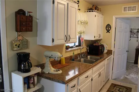 2005 Clipper Ter, Labelle, FL 33935 photo 11