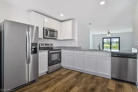 830 Gen Chesty Puller Ct, Labelle, FL 33935 photo 9