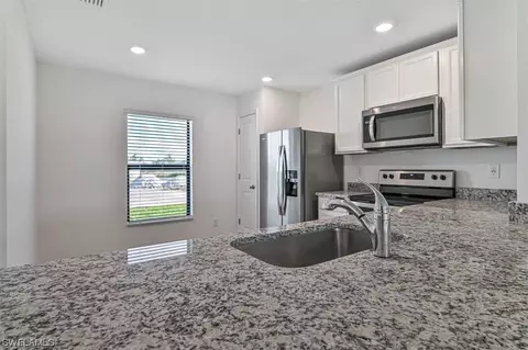 810 Gen Chesty Puller Ct, Labelle, FL 33935 photo 7
