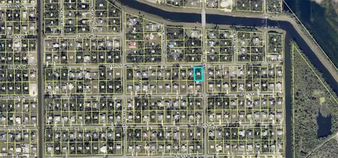 2601 11th St W, Lehigh Acres, FL 33971