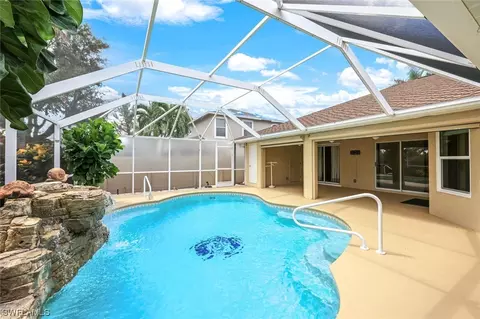 4413 SW 21st Pl, Cape Coral, FL 33914