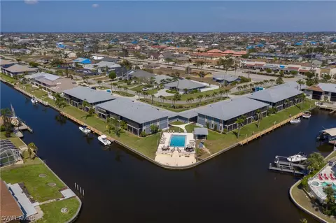 4811 SW 8th Pl #202, Cape Coral, FL 33914
