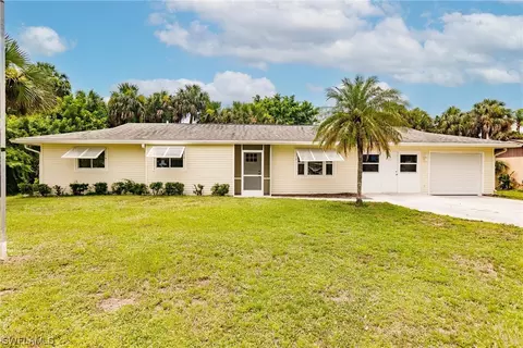 166 Dow Ln, North Fort Myers, FL 33917
