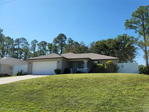 3509 67th St W, Lehigh Acres, FL 33971