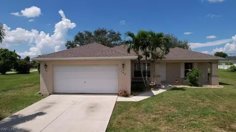 1308 NE 5th Ave, Cape Coral, FL 33909