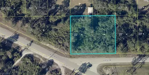 3006 51st St SW, Lehigh Acres, FL 33976