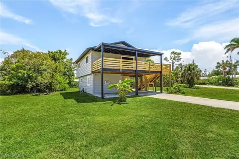 14230 Robert Rd, Bokeelia, FL 33922