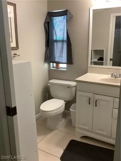 237 Cape Sable Dr, Naples, FL 34104 photo 3