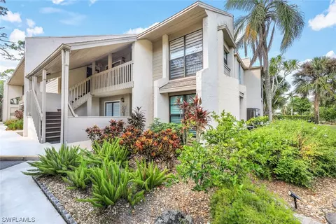 16454 Timberlakes Dr #204, Fort Myers, FL 33908