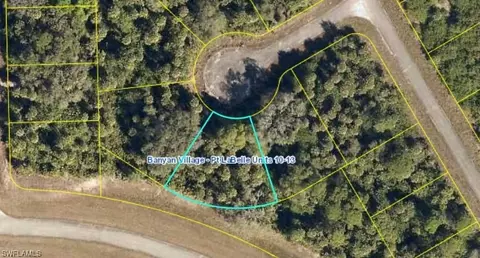 105 King Ct, Labelle, FL 33935 photo 2