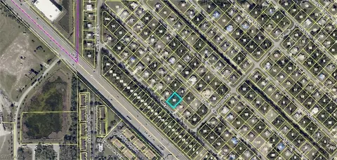 137139 Meadow Rd, Lehigh Acres, FL 33973