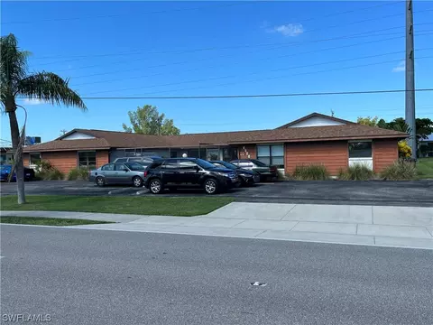 4508 Santa Barbara Blvd #102, Cape Coral, FL 33914