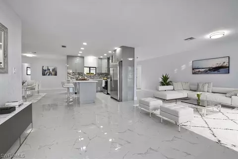 5657 Lochness Ct, North Fort Myers, FL 33903