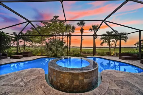 9086 Siesta Bay Dr, Naples, FL 34120
